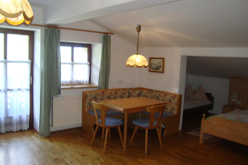 Schachengut Villa Bad Gastein Room photo